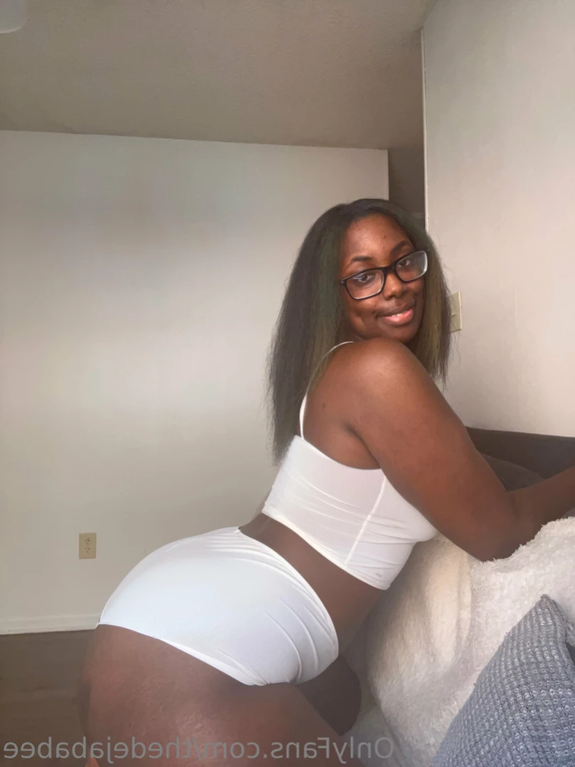 Dejababe🌹 [ thedejababee ] Onlyfans leaked photo 14083771 on Hotleaks.tv