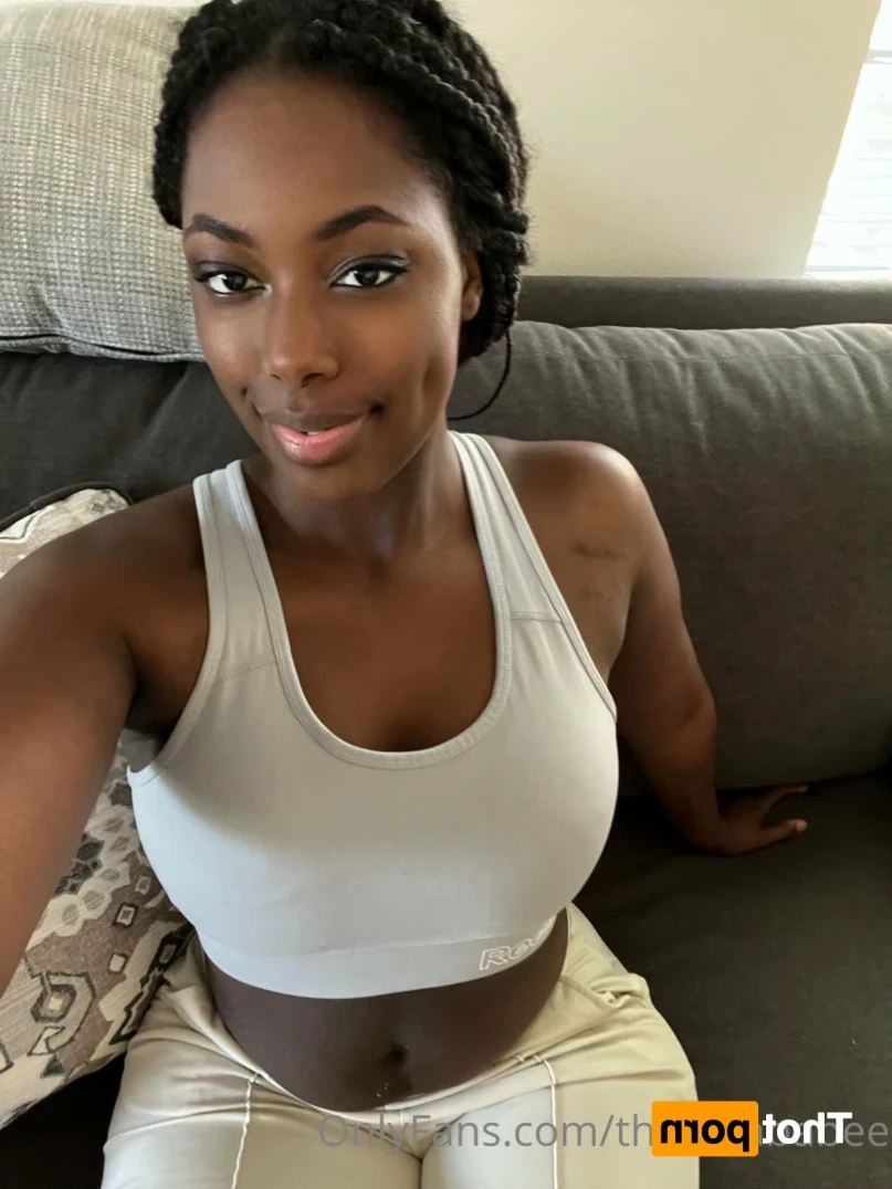 Dejababe🌹 [ thedejababee ] Onlyfans leaked photo 14461279 on Hotleaks.tv