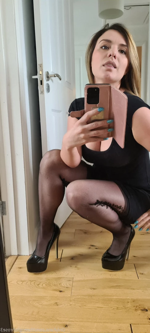 🇬🇧🌹 Kathryn Rose 🌹 🇬🇧 [ theenglishrose3 ] Onlyfans leaked photo 11352668 on Hotleaks.tv