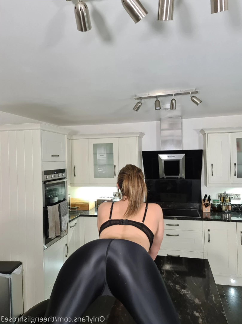 🇬🇧🌹 Kathryn Rose 🌹 🇬🇧 [ theenglishrose3 ] Onlyfans leaked photo 12007840 on Hotleaks.tv