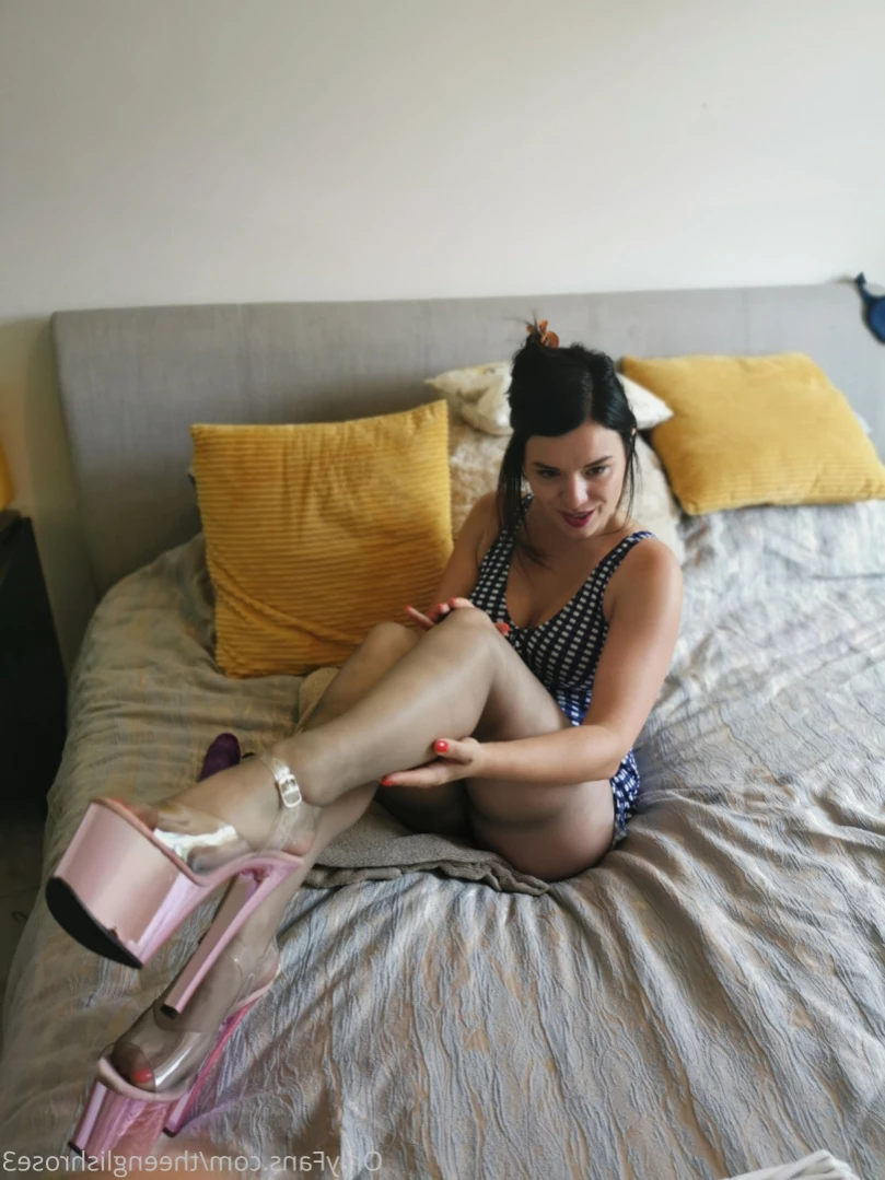 🇬🇧🌹 Kathryn Rose 🌹 🇬🇧 [ theenglishrose3 ] Onlyfans leaked photo 12016769 on Hotleaks.tv