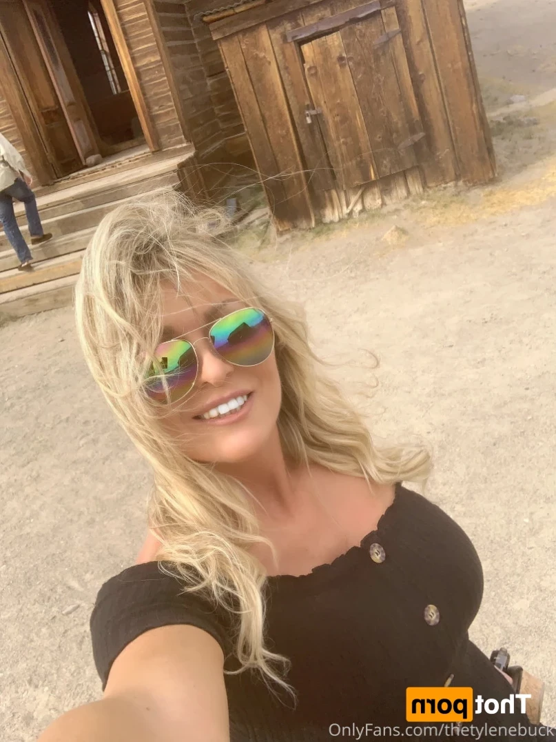 💋𝕋𝕙𝕖 𝕋𝕪𝕝𝕖𝕟𝕖 𝔹𝕦𝕔𝕜💋 [ thetylenebuck ] Onlyfans leaked photo 13274922 on Hotleaks.tv