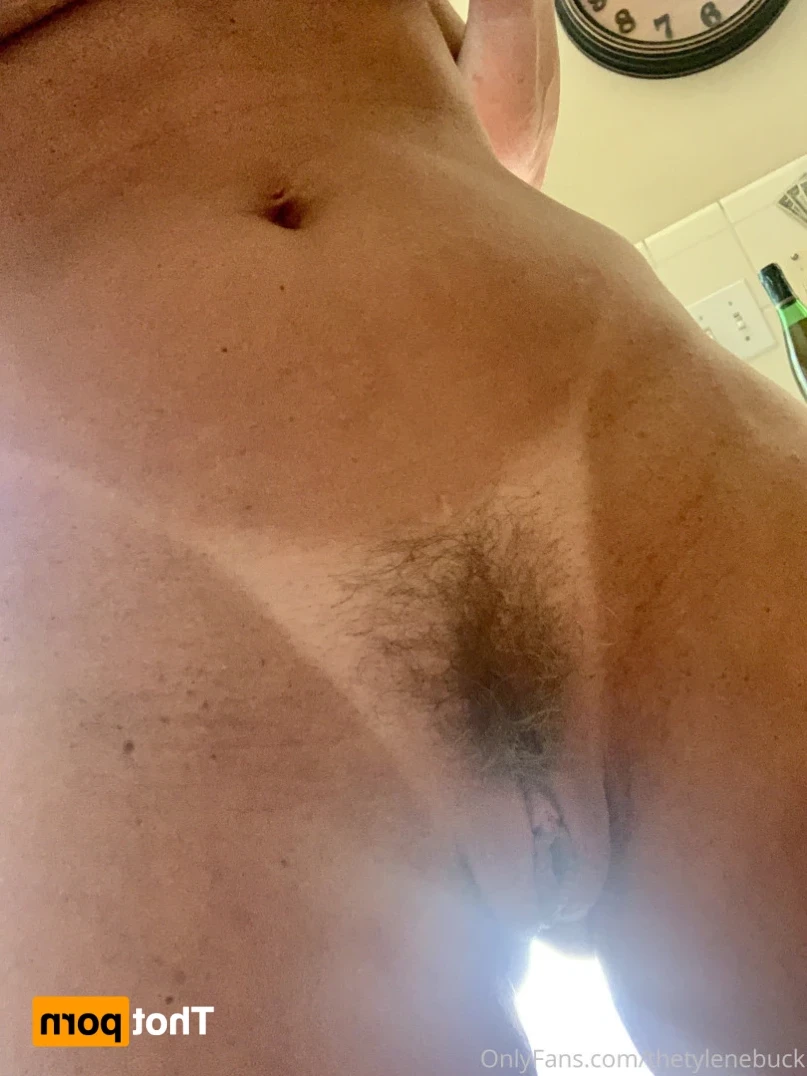 💋𝕋𝕙𝕖 𝕋𝕪𝕝𝕖𝕟𝕖 𝔹𝕦𝕔𝕜💋 [ thetylenebuck ] Onlyfans leaked photo 15440259 on Hotleaks.tv