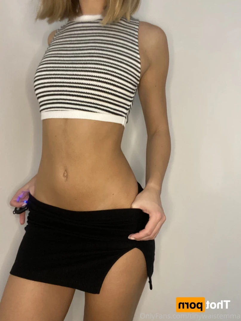 Emma [ tinywaistemma ] Onlyfans leaked photo 12970452 on Hotleaks.tv