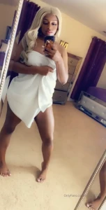 4692704