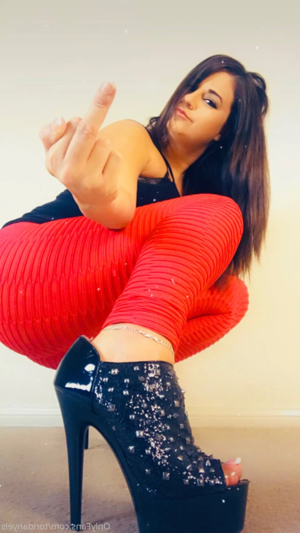 Tori Danyels Feet [ toridanyels ] Onlyfans leaked photo 16220865 on Hotleaks.tv