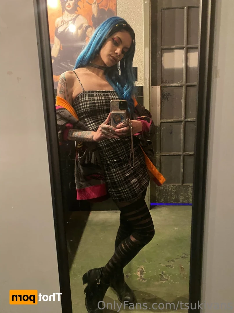 Tsuki Vans [ tsukivans ] Onlyfans leaked photo 12347464 on Hotleaks.tv