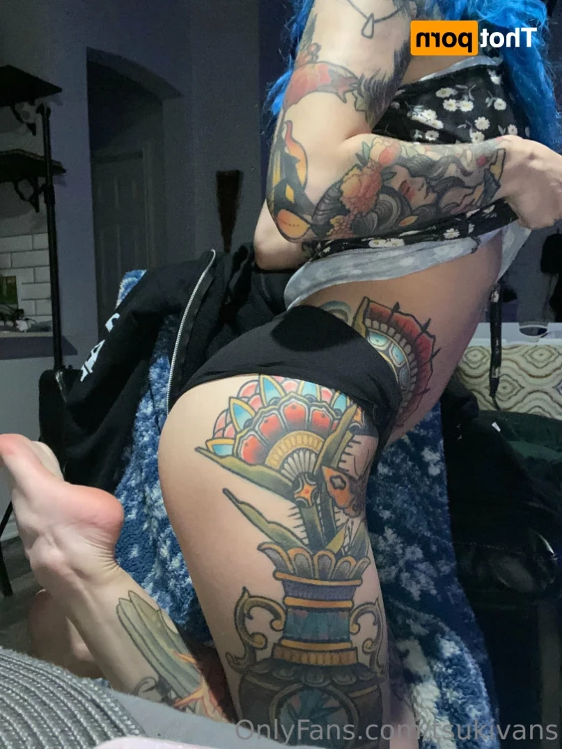 Tsuki Vans [ tsukivans ] Onlyfans leaked photo 12667295 on Hotleaks.tv