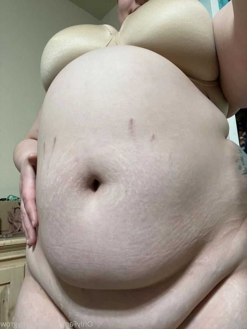 Tummy tum [ tummygrow ] Onlyfans leaked photo 12410302 on Hotleaks.tv