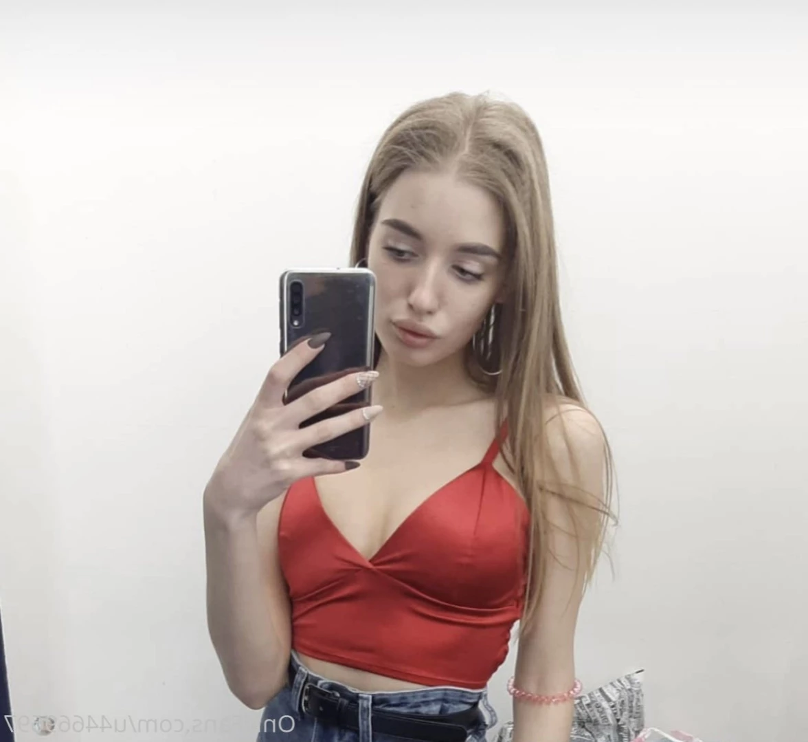 u44669697 Onlyfans leaked photo 12323758 on Hotleaks.tv