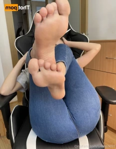 15909242
