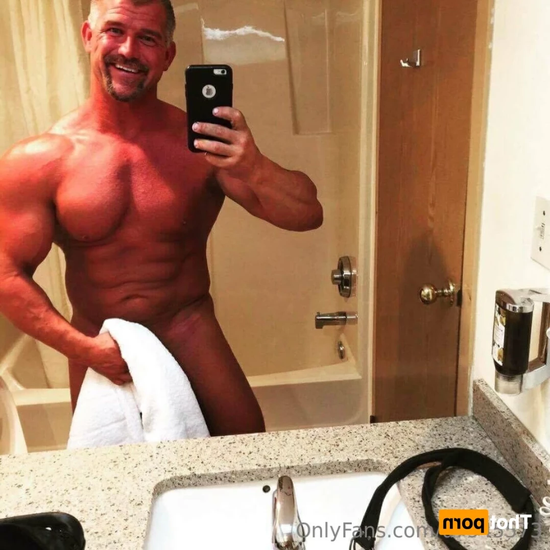 Bob Donoghue [ u7945573 ] Onlyfans leaked photo 13405777 on Hotleaks.tv