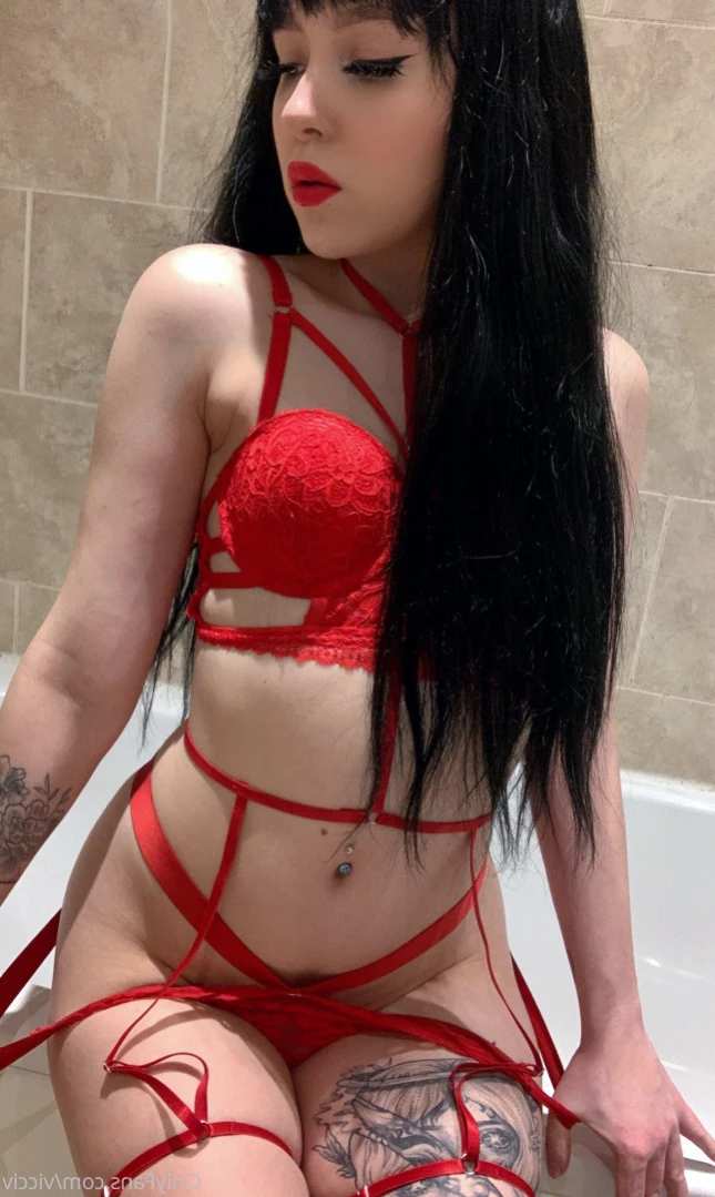 Vici Vail [ vicivail ] Onlyfans leaked photo 12286954 on Hotleaks.tv