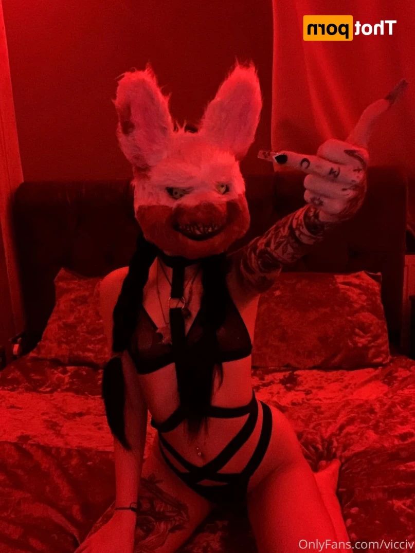 Vici Vail [ vicivail ] Onlyfans leaked photo 13879142 on Hotleaks.tv
