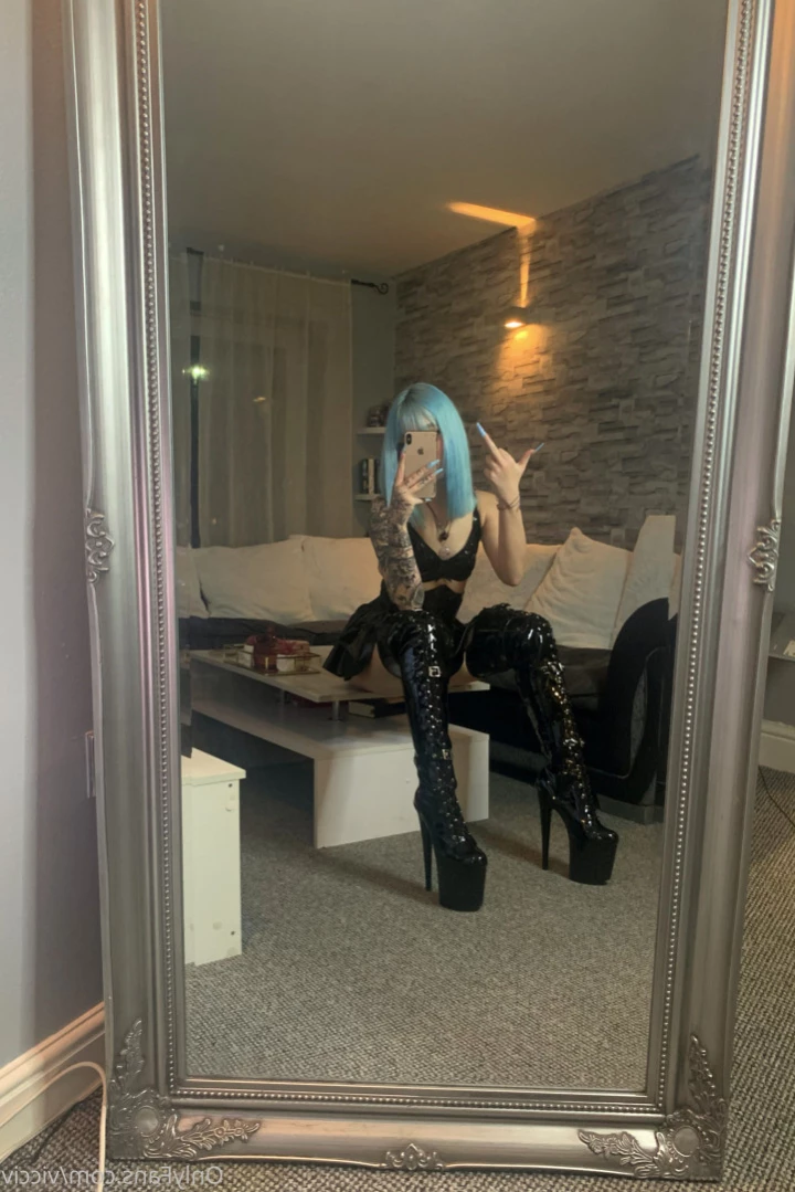 Vici Vail [ vicivail ] Onlyfans leaked photo 14581382 on Hotleaks.tv