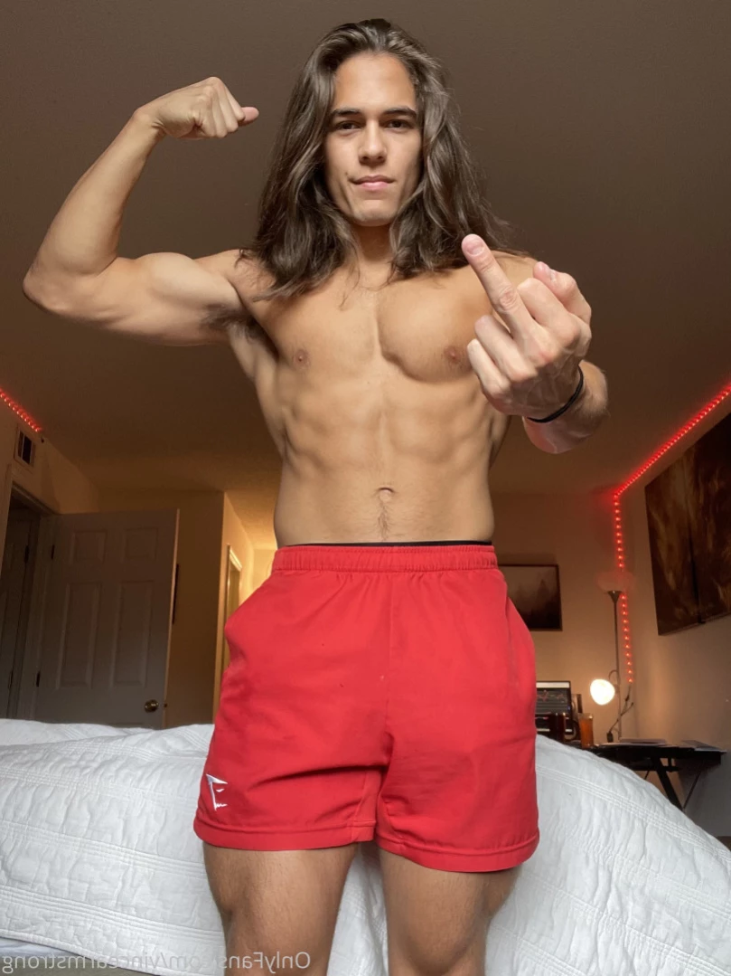 Vince [ vincearmstrong ] Onlyfans leaked photo 11970302 on Hotleaks.tv