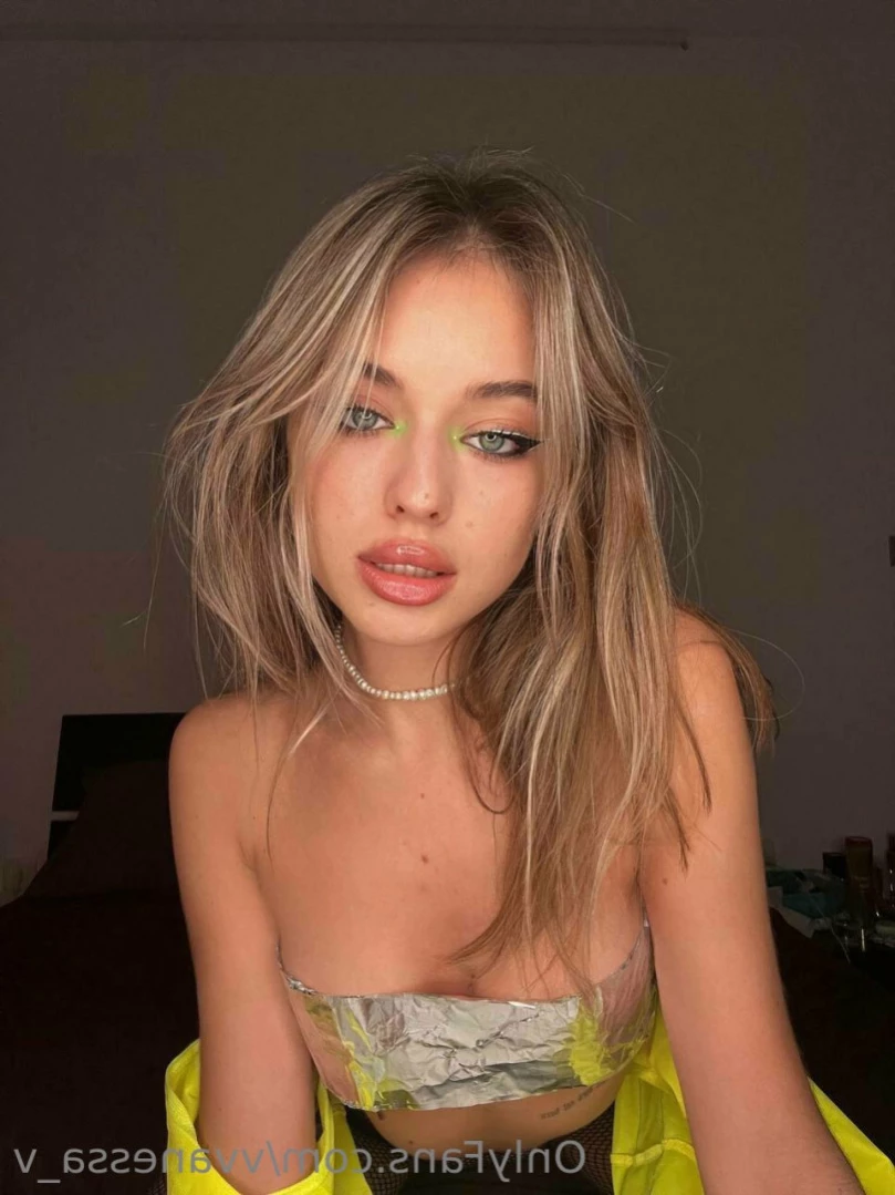 Vanessa❤️ [ vvanessa_v ] Onlyfans leaked photo 13285642 on Hotleaks.tv
