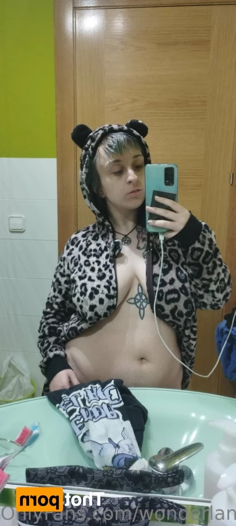 Feenja / Mei [ wonderlandkueen ] Onlyfans leaked photo 15629422 on Hotleaks.tv