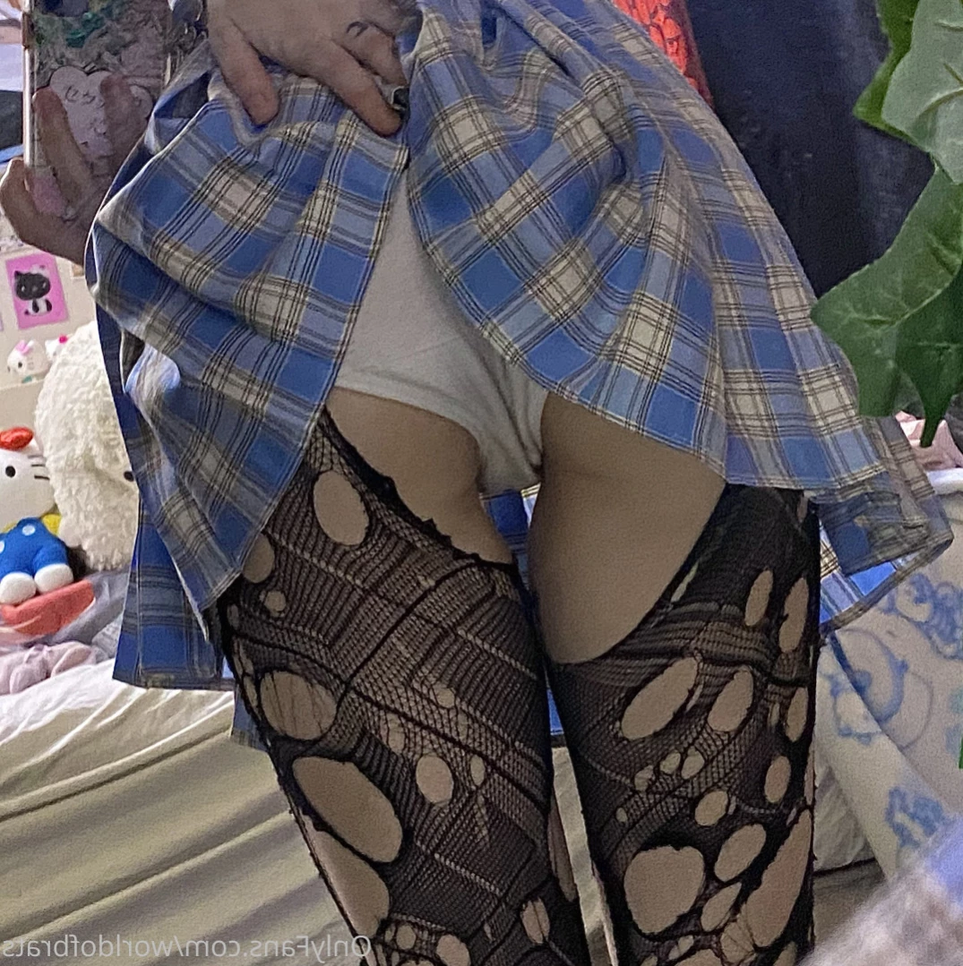 𝙩𝙞𝙣𝙠 ✧ [ worldofbrats ] Onlyfans leaked photo 12057117 on Hotleaks.tv
