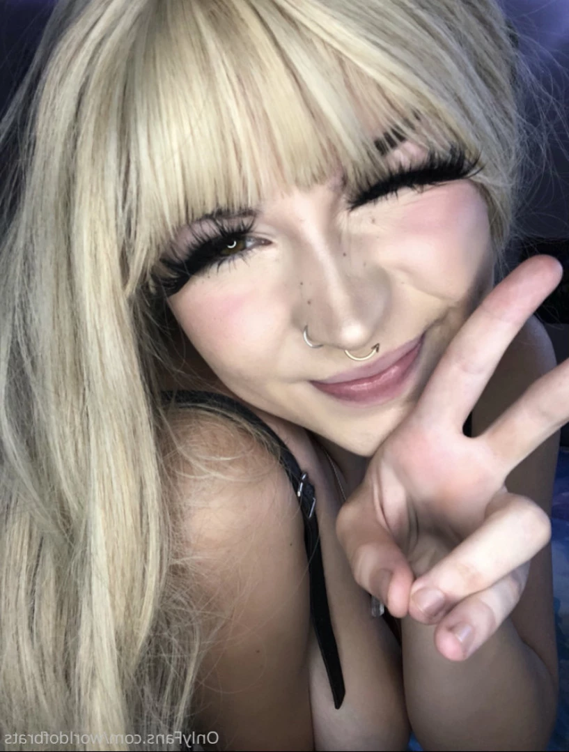 𝙩𝙞𝙣𝙠 ✧ [ worldofbrats ] Onlyfans leaked photo 12333088 on Hotleaks.tv