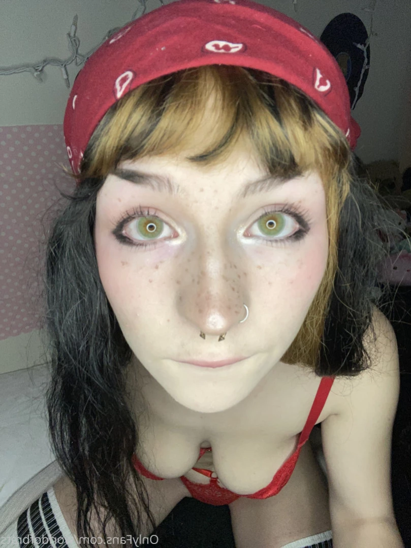 𝙩𝙞𝙣𝙠 ✧ [ worldofbrats ] Onlyfans leaked photo 13205436 on Hotleaks.tv