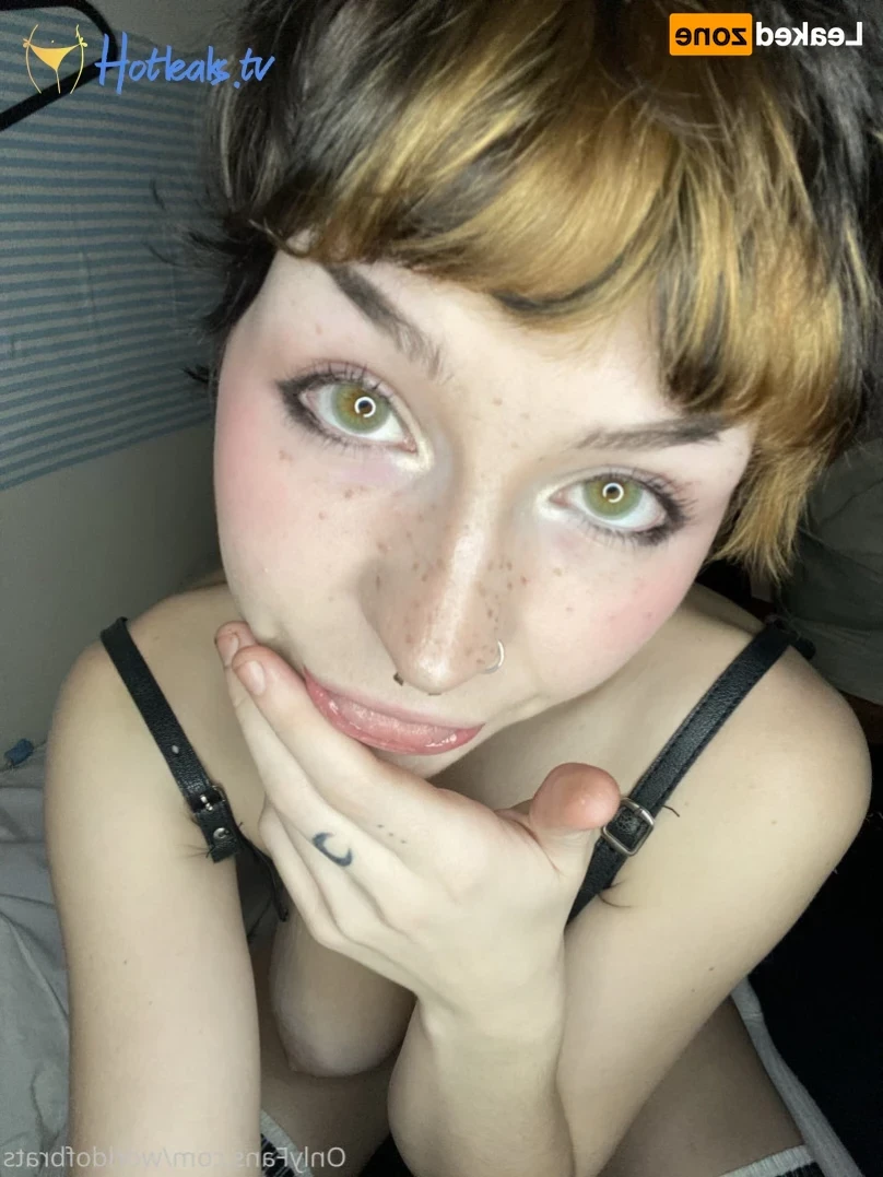 𝙩𝙞𝙣𝙠 ✧ [ worldofbrats ] Onlyfans leaked photo 16144610 on Hotleaks.tv