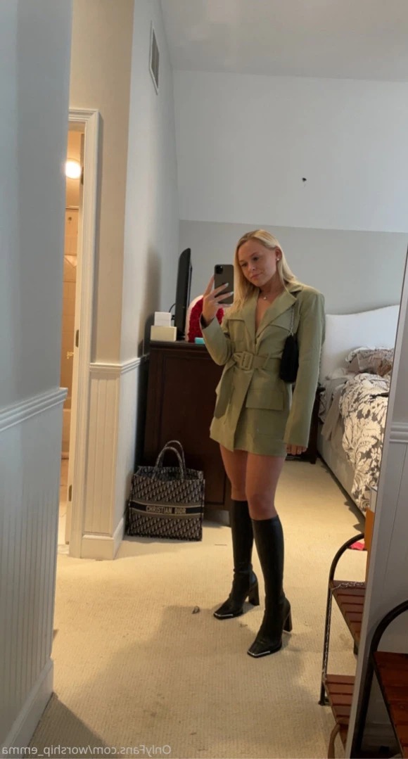 Princess Emma [ worship_emma ] Onlyfans leaked photo 11563131 on Hotleaks.tv