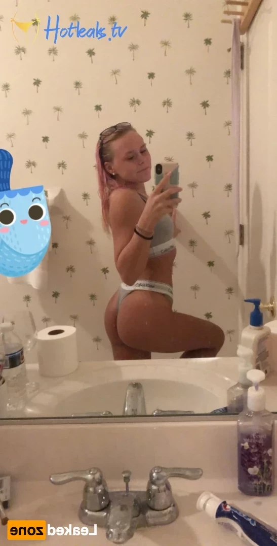 Princess Emma [ worship_emma ] Onlyfans leaked photo 14633700 on Hotleaks.tv