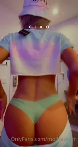 mollyeskam Onlyfans leaked video 1654817 on Hotleaks.tv