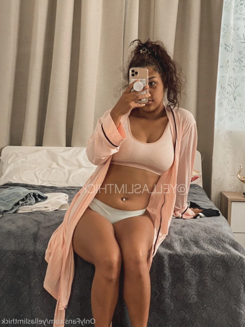 yellaslimthick Onlyfans leaked photo 12333041 on Hotleaks.tv