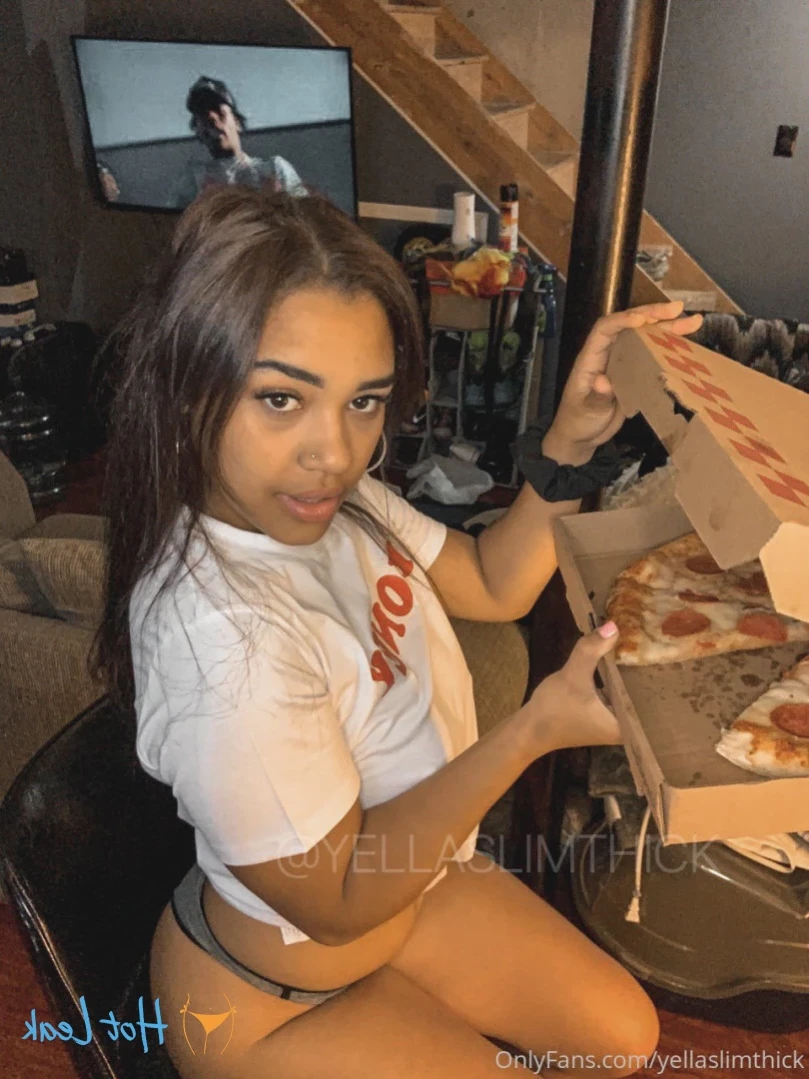 yellaslimthick Onlyfans leaked photo 13403316 on Hotleaks.tv