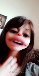 1654728