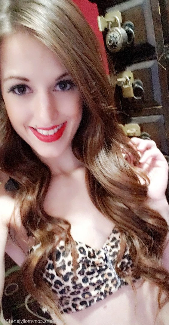 Molly Jane [ mollyjane1011 ] Onlyfans leaked photo 832809 on Hotleaks.tv