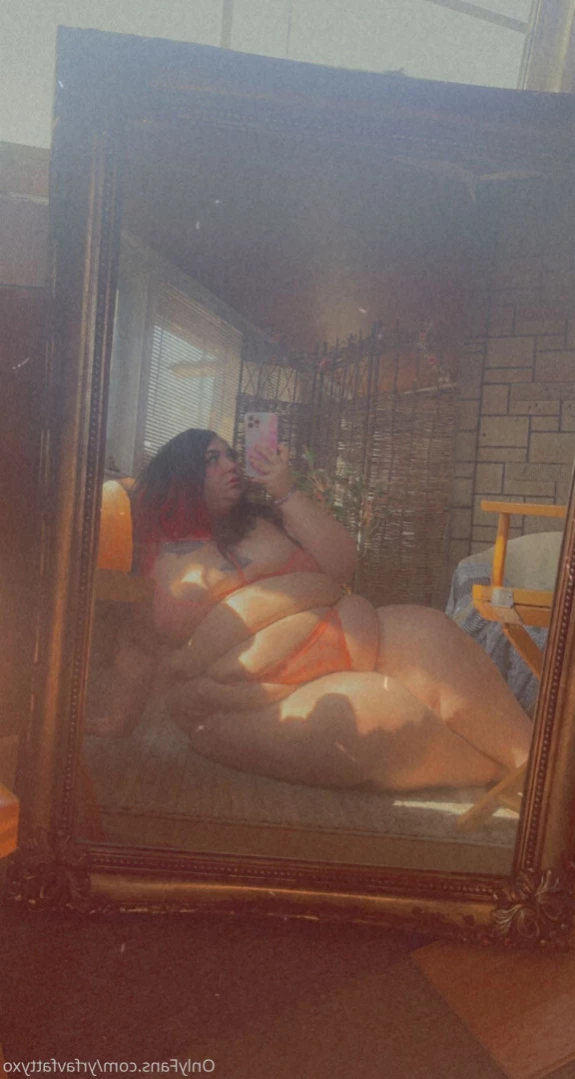 Your virtual fantasy [ yrfavfattyxo ] Onlyfans leaked photo 12132765 on Hotleaks.tv
