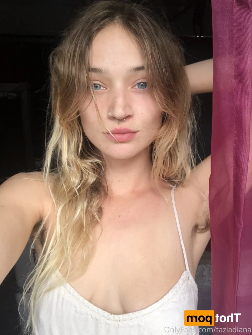 Zizi [ zizinakie ] Onlyfans leaked photo 11346159 on Hotleaks.tv