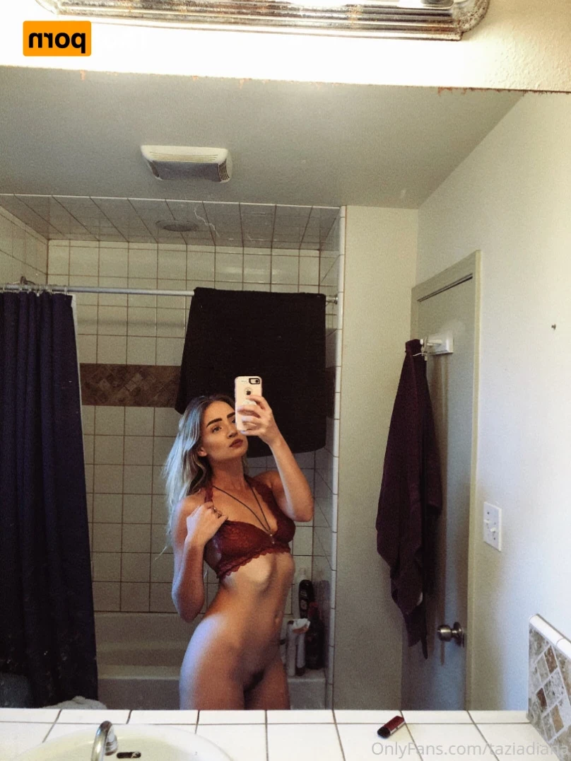 Zizi [ zizinakie ] Onlyfans leaked photo 12000998 on Hotleaks.tv