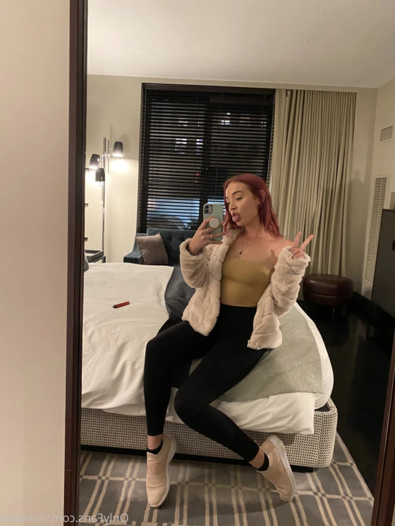 Zizi [ zizinakie ] Onlyfans leaked photo 12299937 on Hotleaks.tv