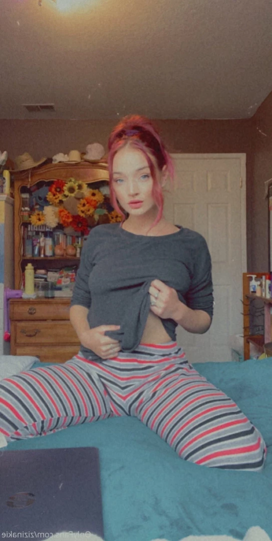 Zizi [ zizinakie ] Onlyfans leaked photo 12306930 on Hotleaks.tv