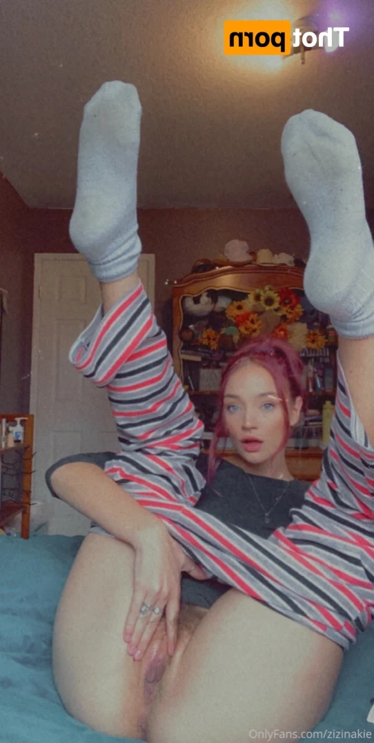 Zizi [ zizinakie ] Onlyfans leaked photo 12326748 on Hotleaks.tv