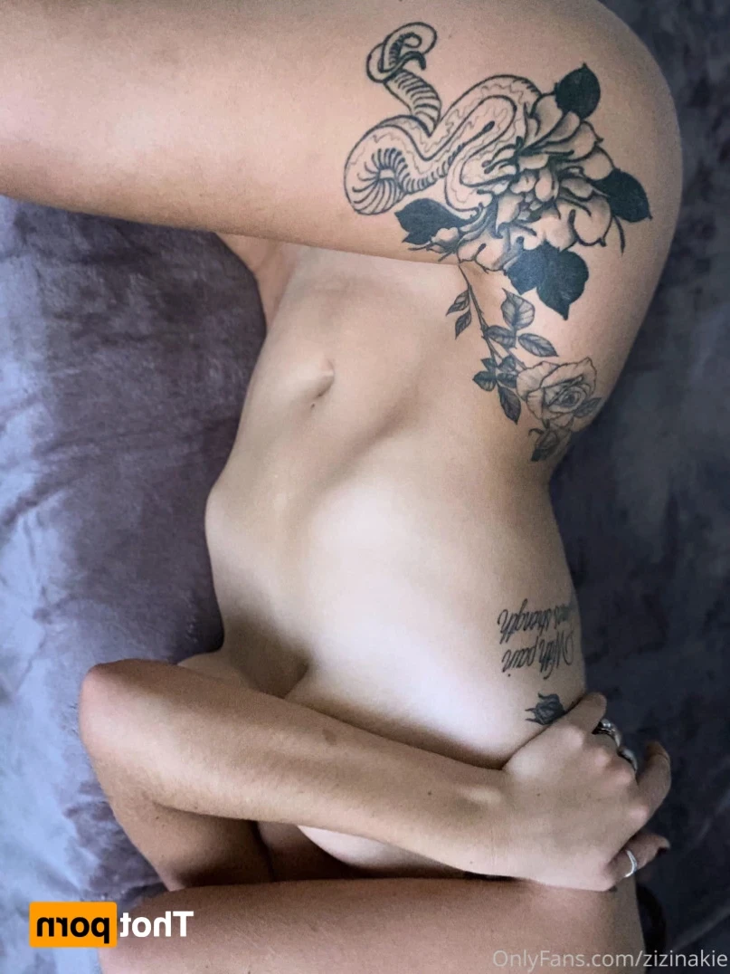 Zizi [ zizinakie ] Onlyfans leaked photo 12389715 on Hotleaks.tv