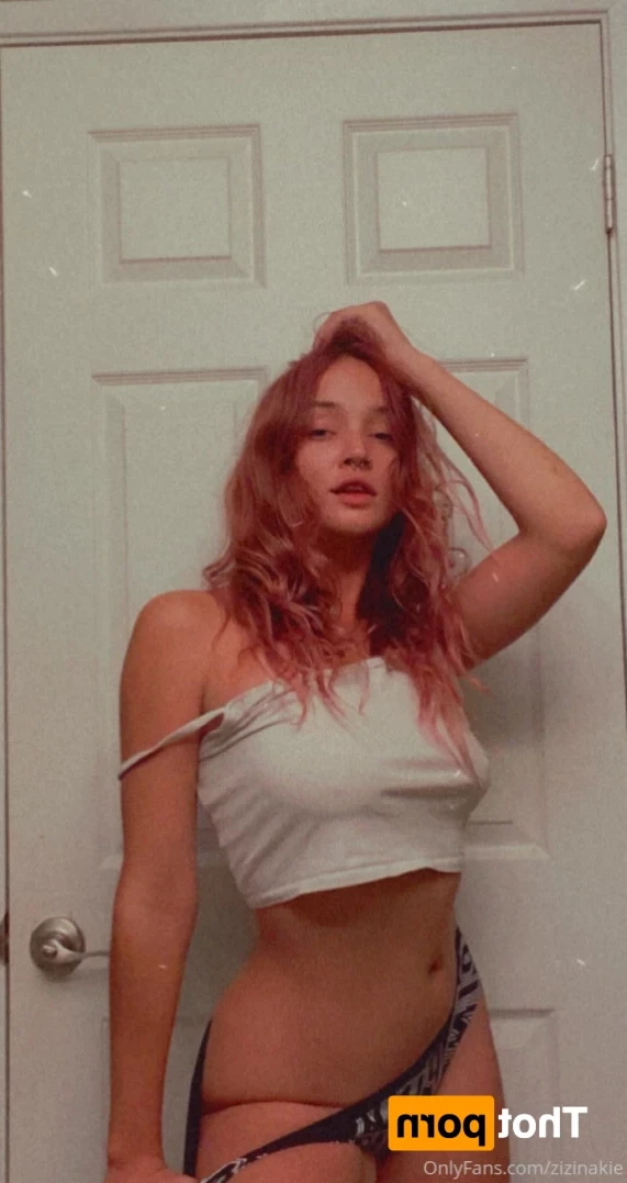 Zizi [ zizinakie ] Onlyfans leaked photo 12406552 on Hotleaks.tv