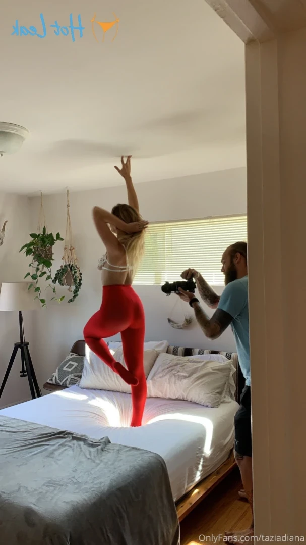 Zizi [ zizinakie ] Onlyfans leaked photo 12632714 on Hotleaks.tv
