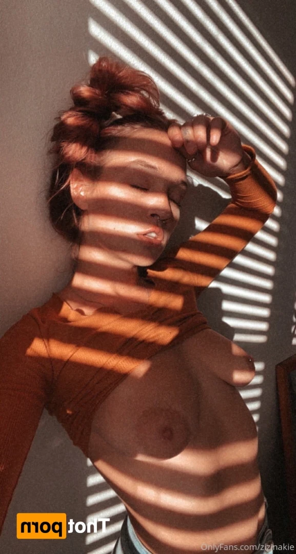 Zizi [ zizinakie ] Onlyfans leaked photo 13102622 on Hotleaks.tv