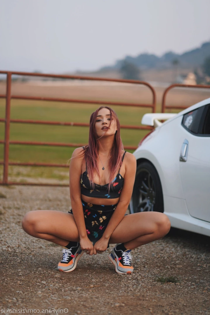 Zizi [ zizinakie ] Onlyfans leaked photo 13212908 on Hotleaks.tv