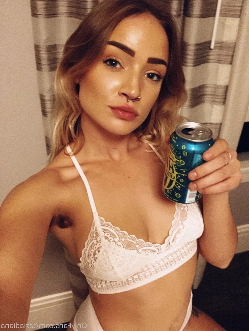 Zizi [ zizinakie ] Onlyfans leaked photo 13830417 on Hotleaks.tv