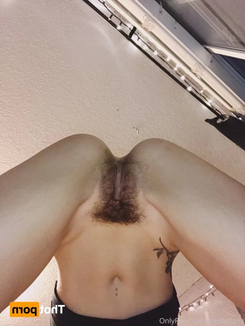 Zizi [ zizinakie ] Onlyfans leaked photo 14620429 on Hotleaks.tv