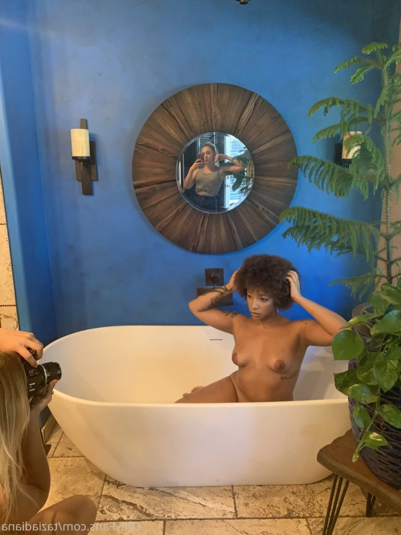 Zizi [ zizinakie ] Onlyfans leaked photo 14675991 on Hotleaks.tv