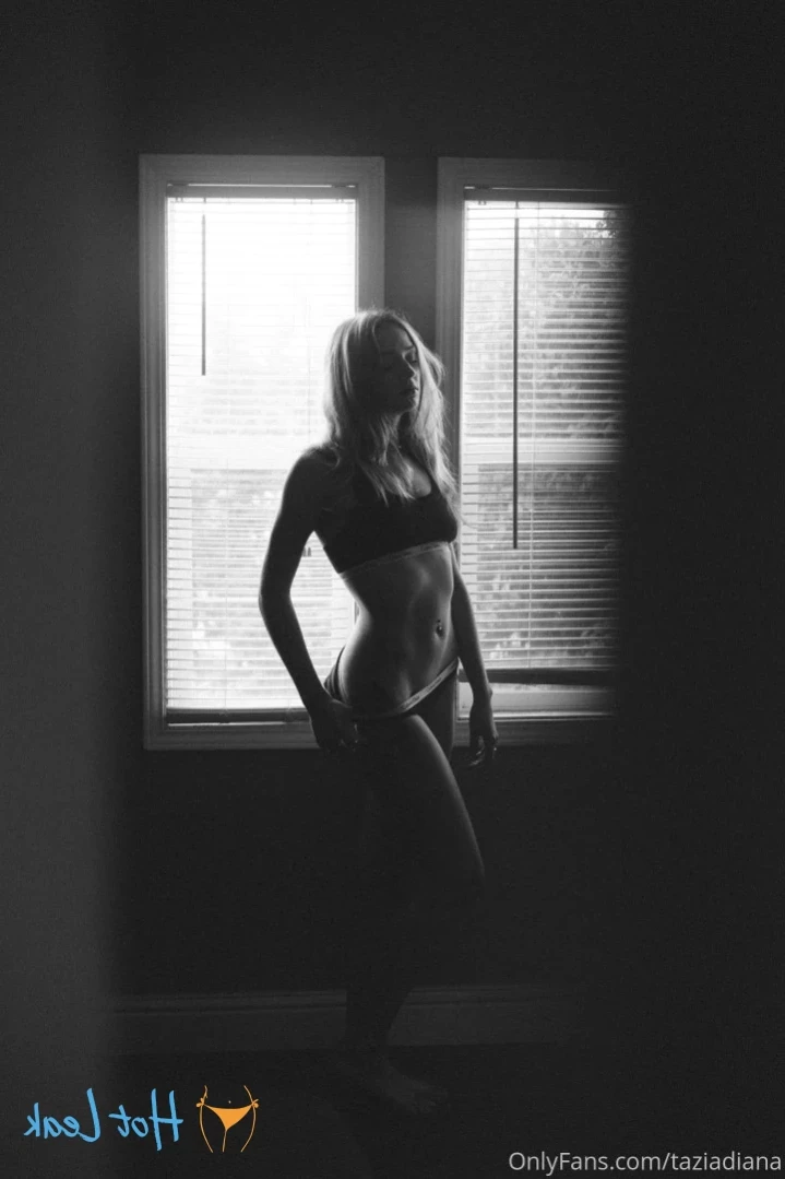 Zizi [ zizinakie ] Onlyfans leaked photo 14680308 on Hotleaks.tv