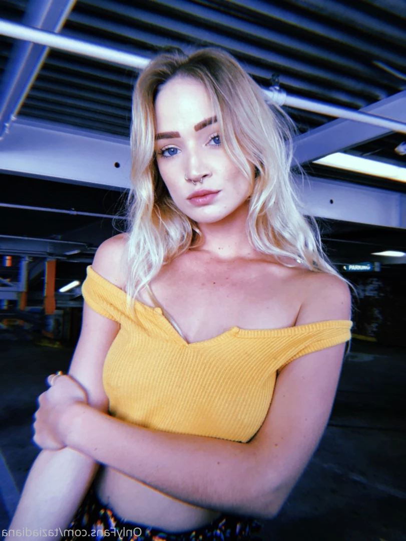 Zizi [ zizinakie ] Onlyfans leaked photo 15101805 on Hotleaks.tv