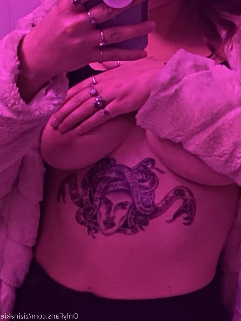 Zizi [ zizinakie ] Onlyfans leaked photo 15802494 on Hotleaks.tv